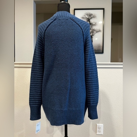 NEW MOCK TURTLENECK SWEATER - CORNFLOWER BLUE - Small - Picture 3 of 5